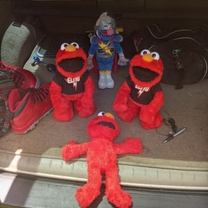 Elmo dolles